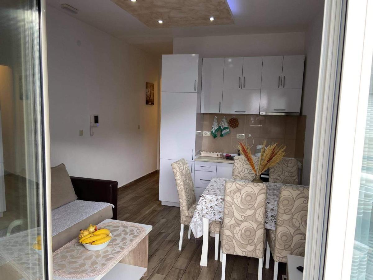Apartment Dragan บุดวา ภายนอก รูปภาพ