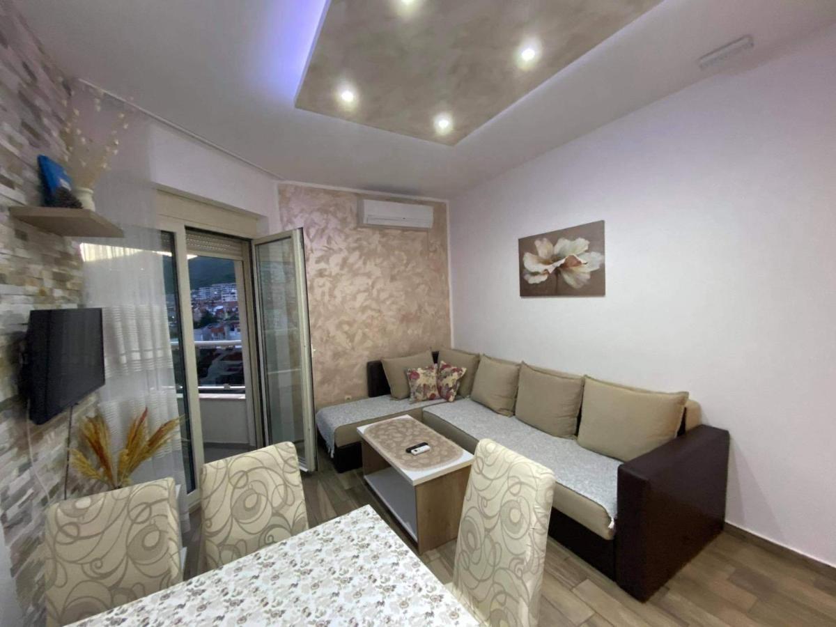 Apartment Dragan บุดวา ภายนอก รูปภาพ