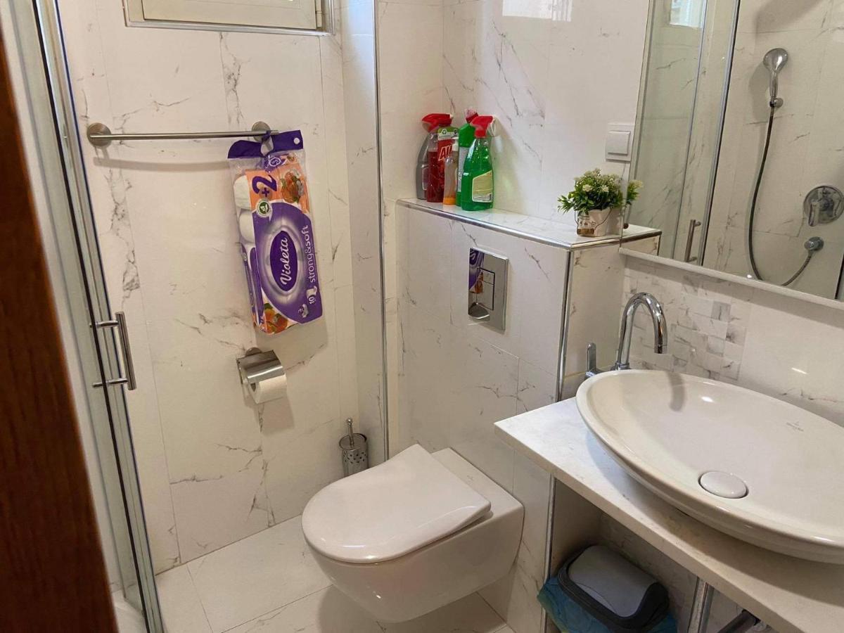 Apartment Dragan บุดวา ภายนอก รูปภาพ