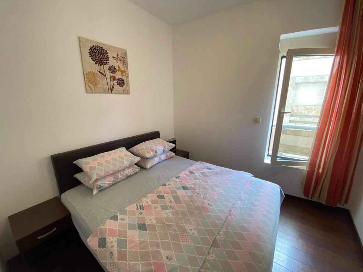 Apartment Dragan บุดวา ภายนอก รูปภาพ