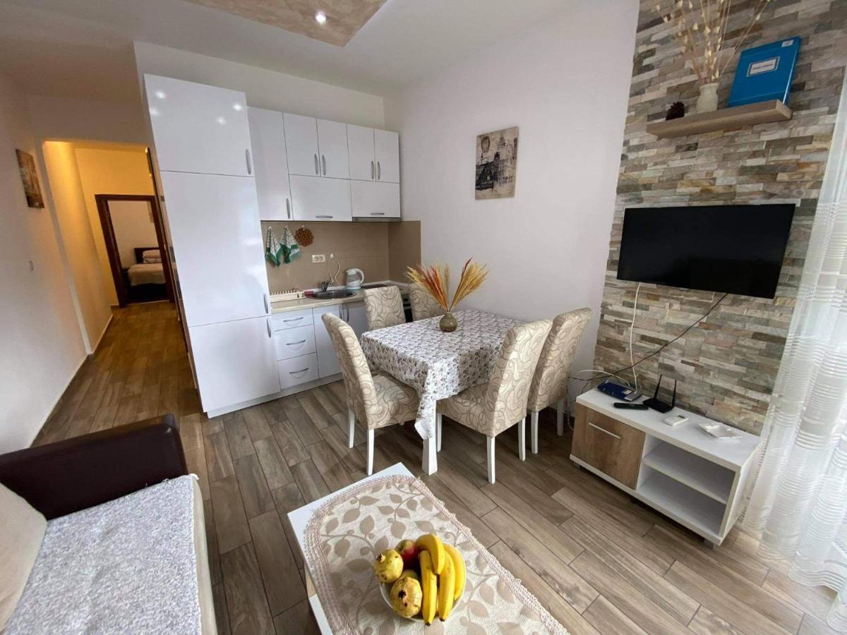 Apartment Dragan บุดวา ภายนอก รูปภาพ