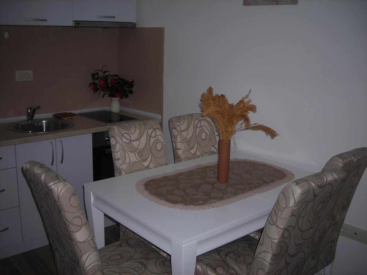 Apartment Dragan บุดวา ภายนอก รูปภาพ