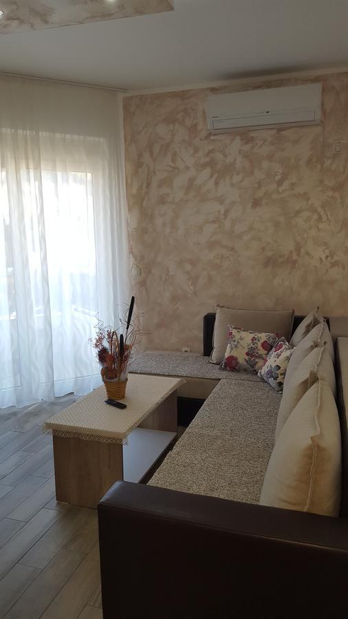 Apartment Dragan บุดวา ภายนอก รูปภาพ
